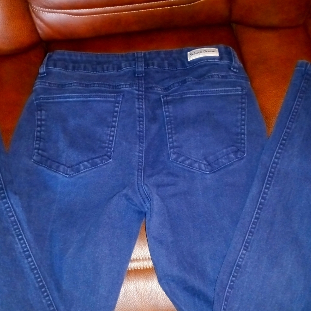 Salvage jeans size 5, 2%spandex